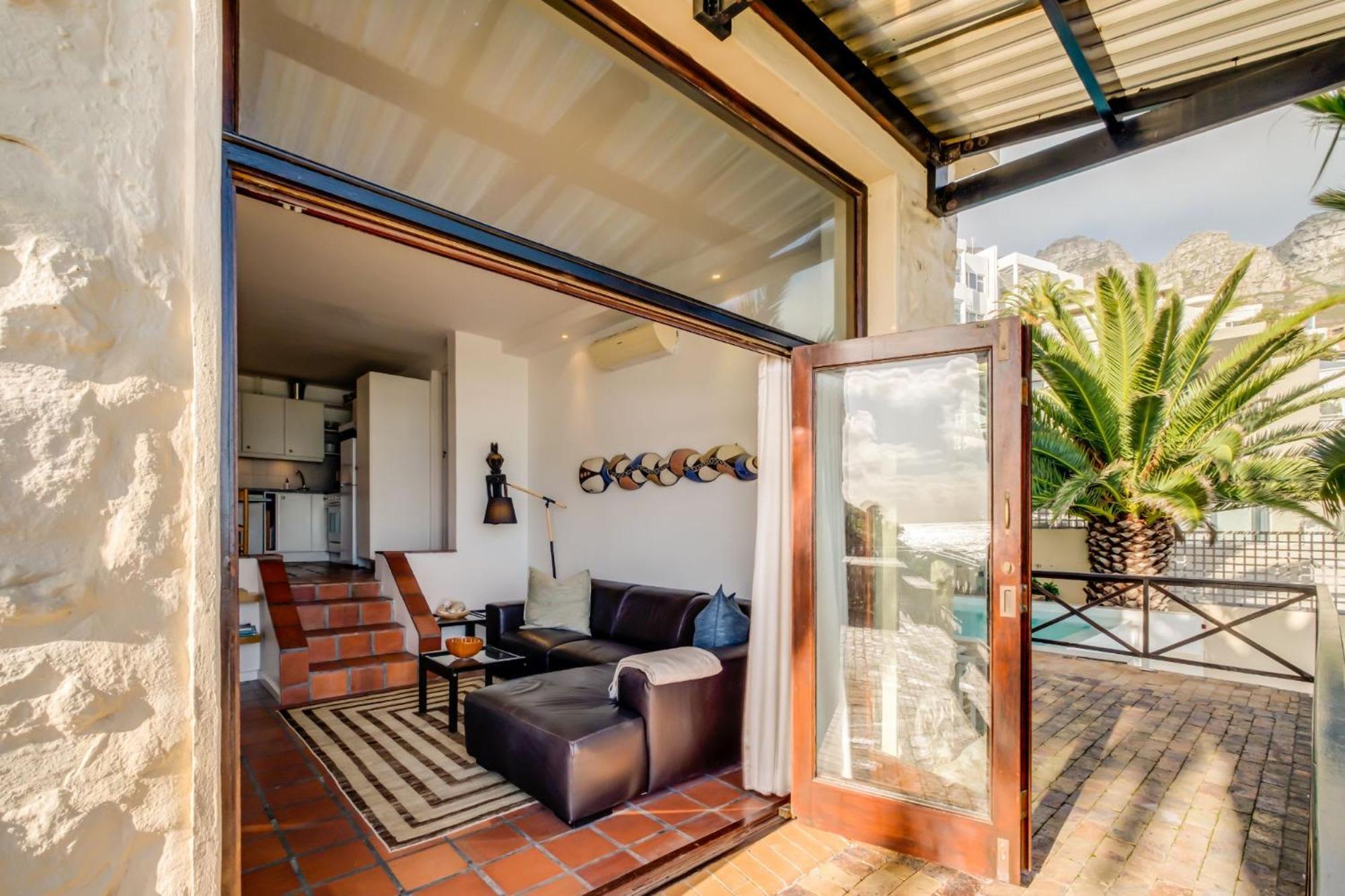 Camps Bay Terrace Palm Suite Кейптаун Екстериор снимка